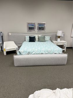 Universal Lux Pebble Upholstered Bed Lux King Wall Bed - Grey | Headboard