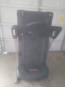 2013 ProForm EKG Incline Treadmill Excellent Condition Low Usage - Dinuba, CA