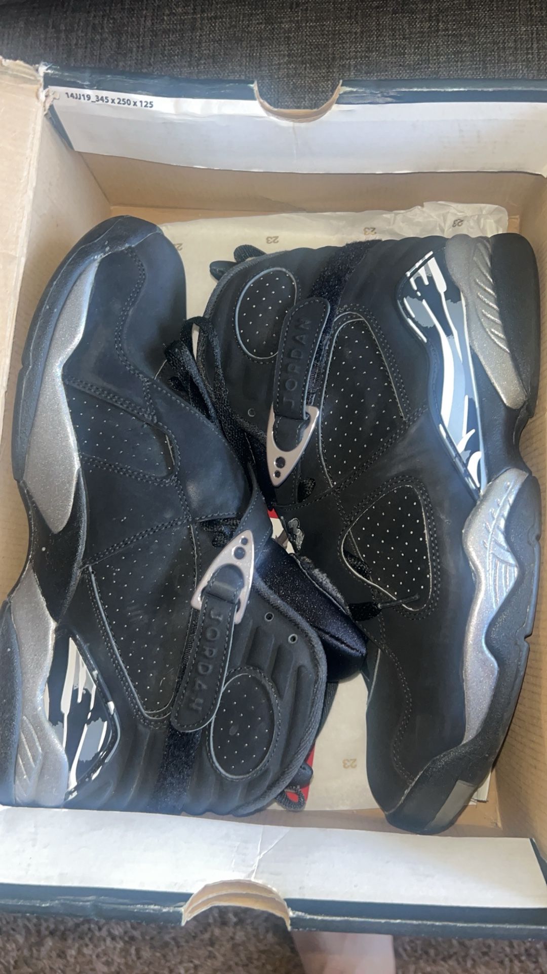 Air Jordan Black & chrome Retro 8’s