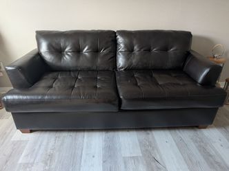 Free sofabed full/queen