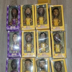 13 Lakers bobbleheads