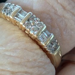 14K Gold And Diamond Ring,
