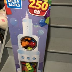 Huge Box Of Megablocks More Than 255