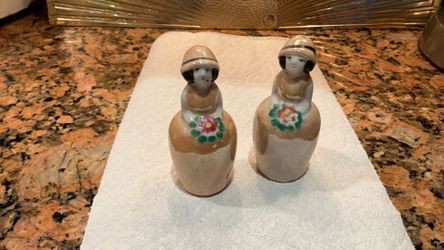 Vintage Salt And Pepper, Shakers Flapper Lusterware Nor Taki, Japan 1940s
