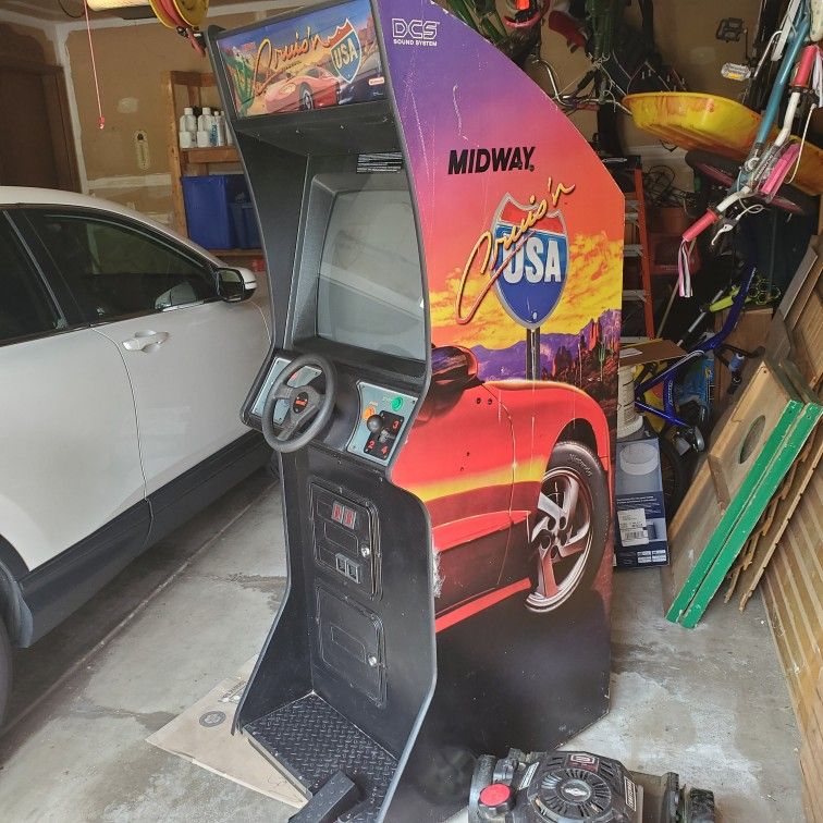 Cruis'n USA Arcade Game