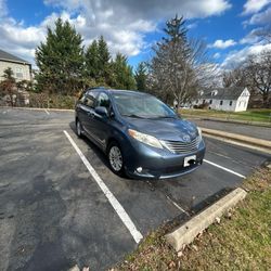2017 Toyota Sienna