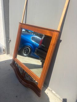 Free free mirror