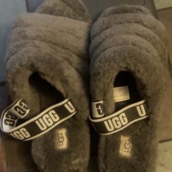 Ugg Slippers Women’s Size 11