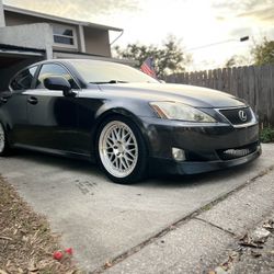 2007 lexus is250 clean title and cold ac 