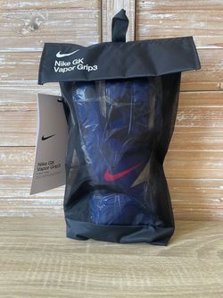 NEW! Nike Vapor Grip3 Goalkeeper Soccer Gloves Racer Blue HQ0304-458 Size 8 ACC Brand new 100% authentic! Check out photos for further details and fe
