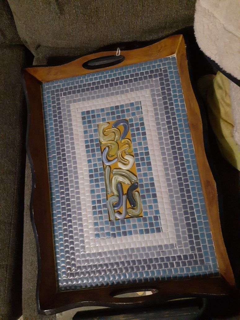 Serving trays
