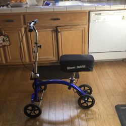 Knee rover knee scooter