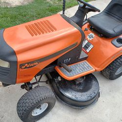 Ariens Riding Mower 42" Lawn Tractor 