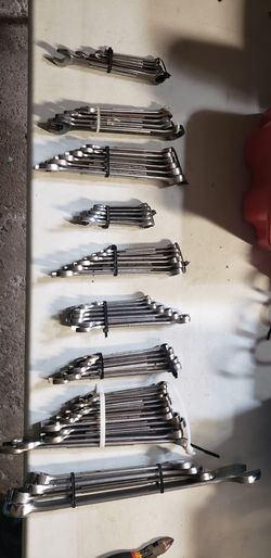 Wrench set
