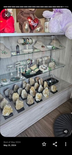 Display 48Wx18.x38H