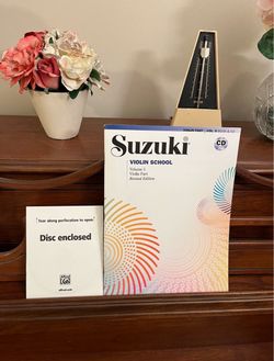 Suzuki Violin School Violin Part(Volume 5) Music Book with CD (Pick up🛒 In Bellevue) *Check out my Other Posts 💕