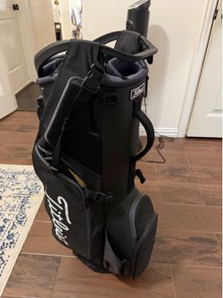 Titleist 14 Hyrbid 2025