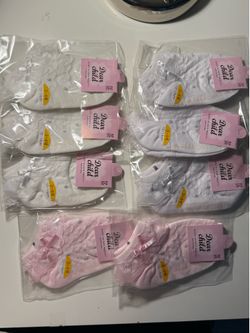 Girls socks ages 3-4