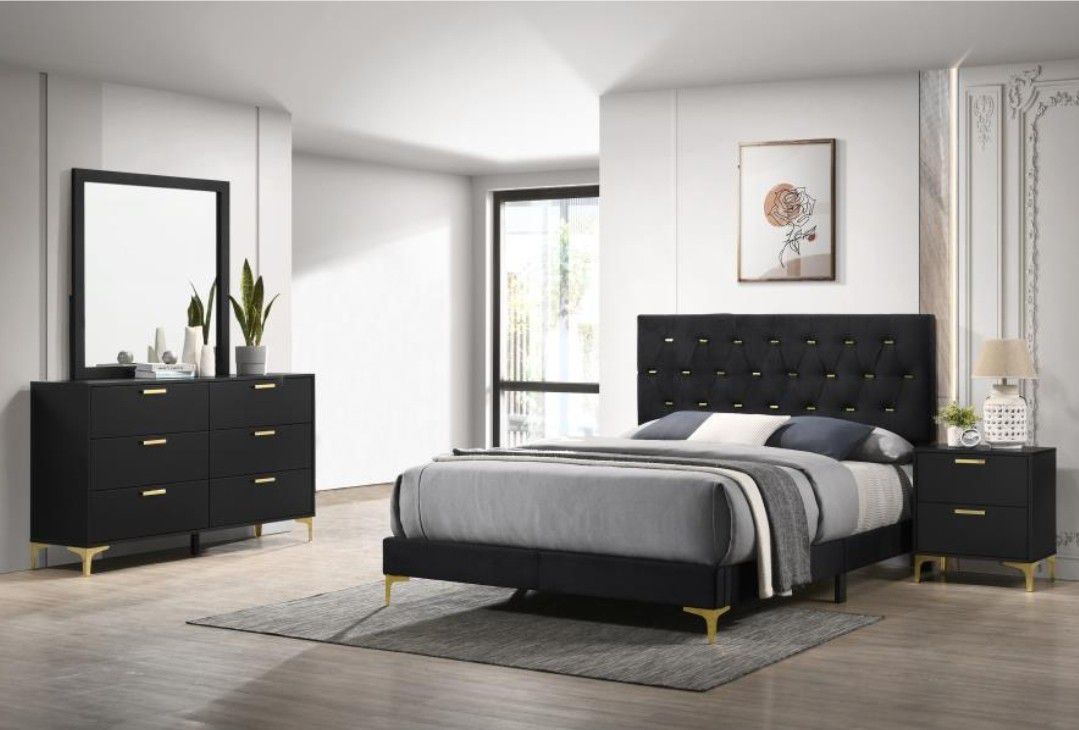 Black/Gold 4 Piece Bedroom Set 