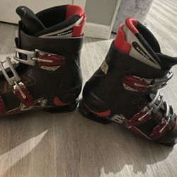 Adjustable Kids Ski Boots 