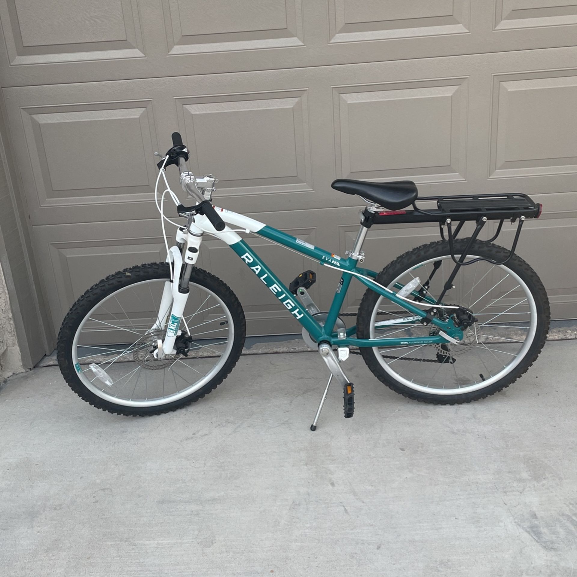Raleigh Eva 24 Xt for Sale in Henderson NV OfferUp