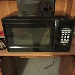 Hamilton Microwave 