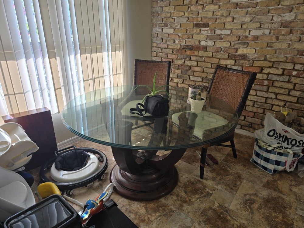 Tommy Bahamas Glass Dining Table