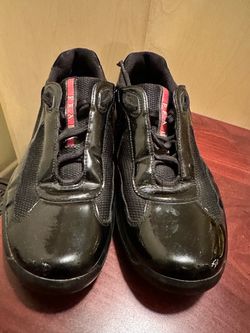 Men’s size 9 shoes