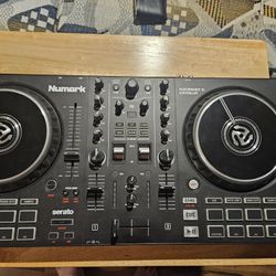 Numark MIXTRACK PRO FX