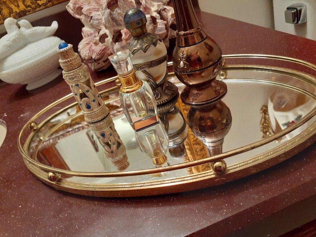 Gold Mirrored Tabletop Tray