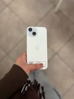 iPHONE 15 UNLOCKED 128GB