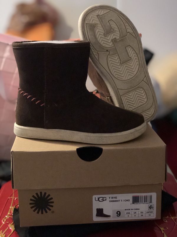 uggs store pick up