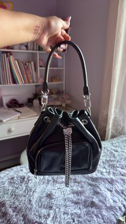 Louis Vuitton purse