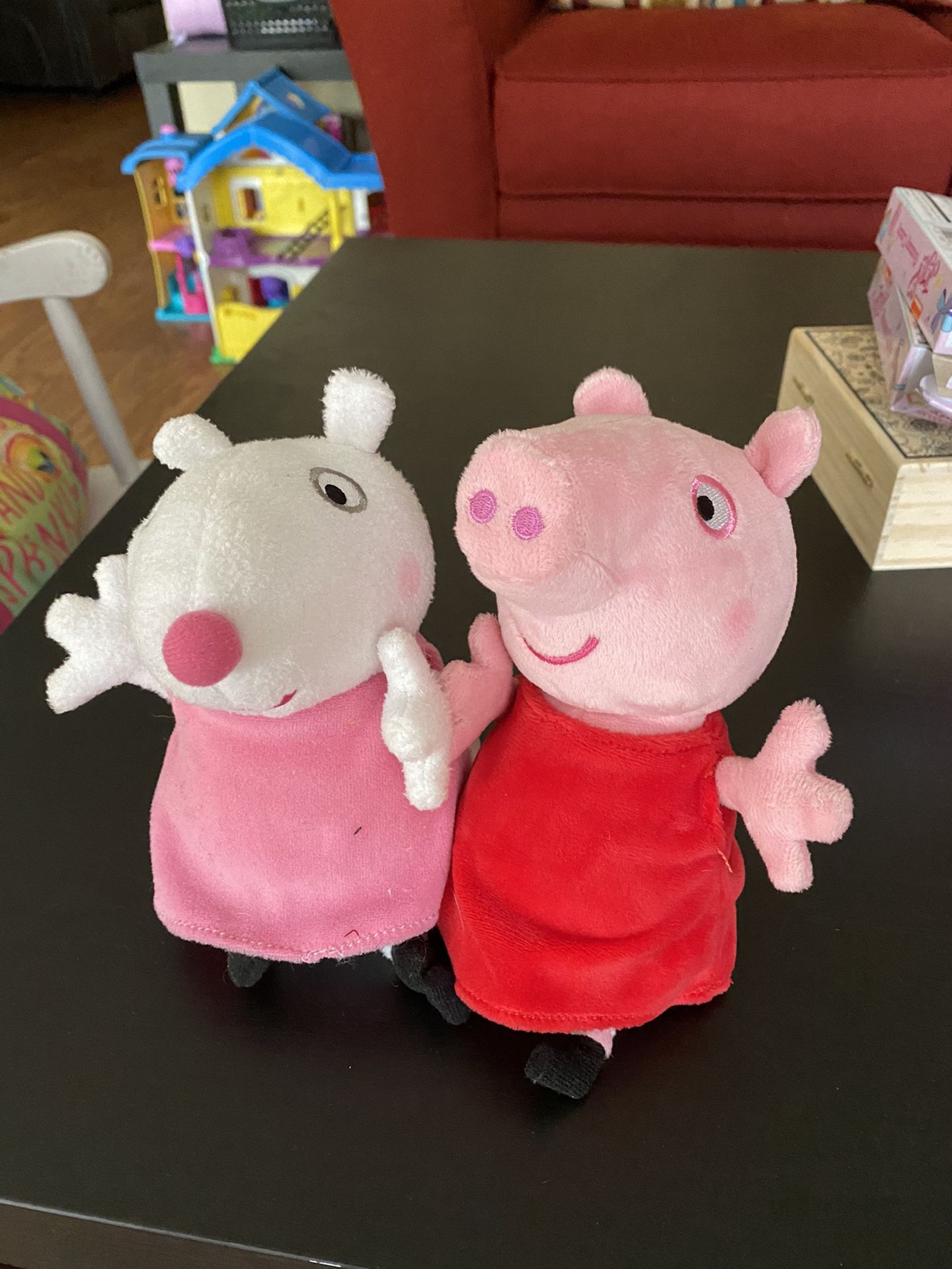 Peppa Pig & Suzi Sheep