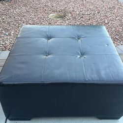 Faux Leather/vinyl Ottoman 
