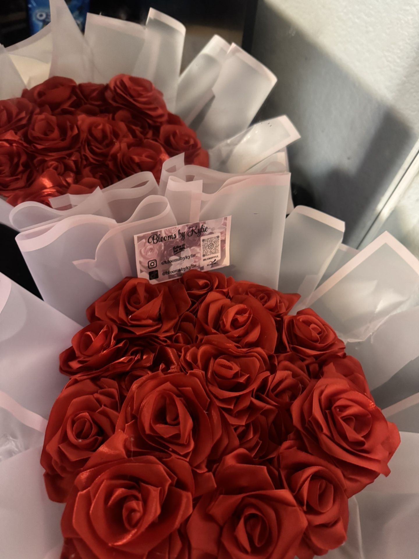 18 count ribbon roses