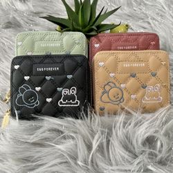 Women Wallets (dif styles and prices) Please Read Desc.
