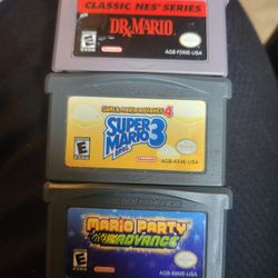 3 Nintendo gameboy advance mario games.mario advance 4
mario party. DR mario