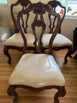 Strong Wood Chair (Free)
