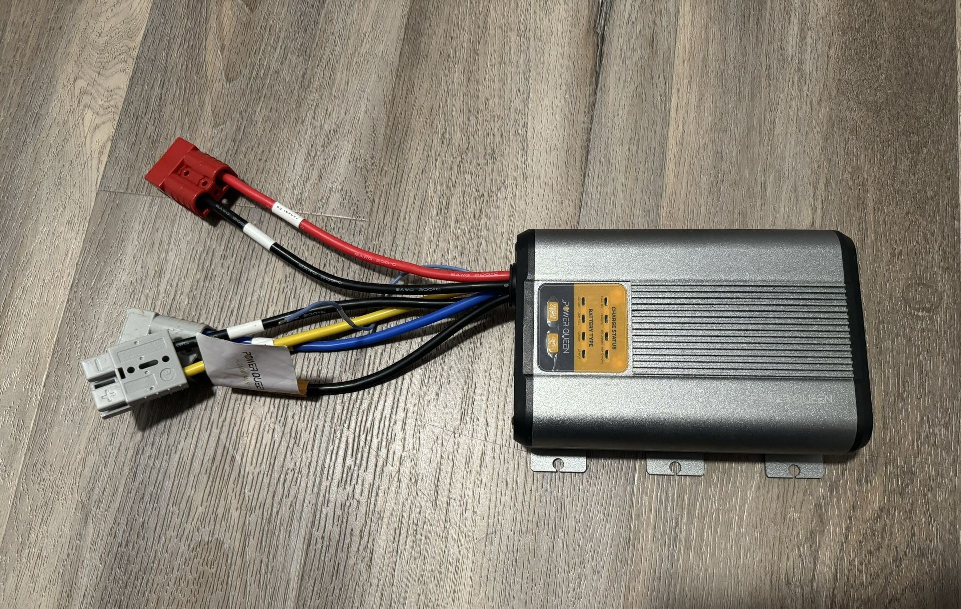 Power Queen AOP40DC Battery Charger / DC to DC Charger