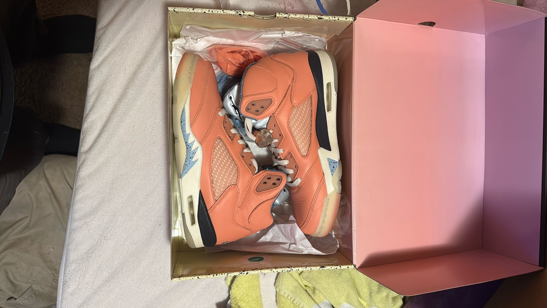 Jordan 5 “WE THE BEST” Size 9 