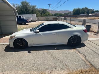 2009 Infiniti g37s convertible