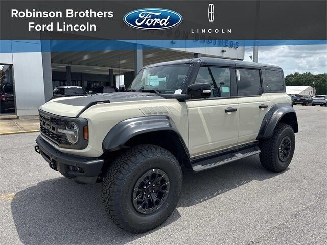 2025 Ford Bronco Raptor β Desert Sand