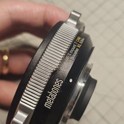 Metabones EF-MFT T Cine 0.64x Speed Booster XL