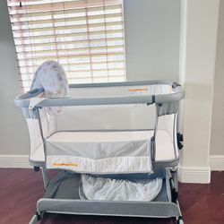 New Baby Bedside Bassinet Fully Assembled 