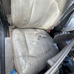 Tahoe Chevy Gmc Sierra Leather Captain/ Rear Seats Parts