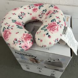 Baby H humidifier And Car Seat Neck cushion 