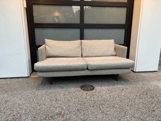 Mcm article sofa