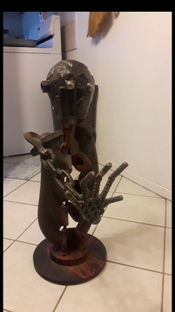 Metal sculpture