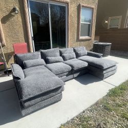Sectional U-shaped  Couch 